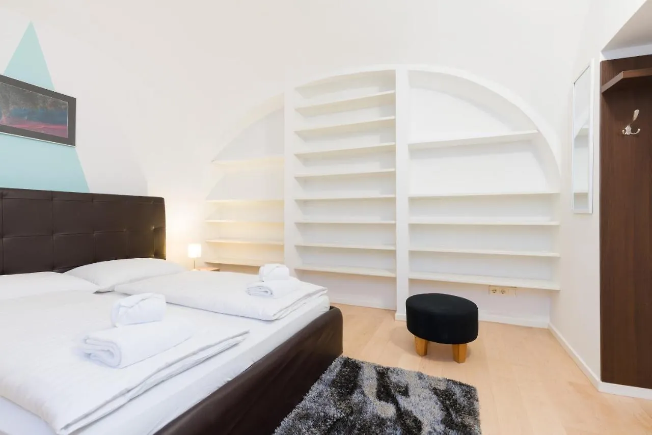 Vsa City Rooms / Shared House Wien Privatunterkunft