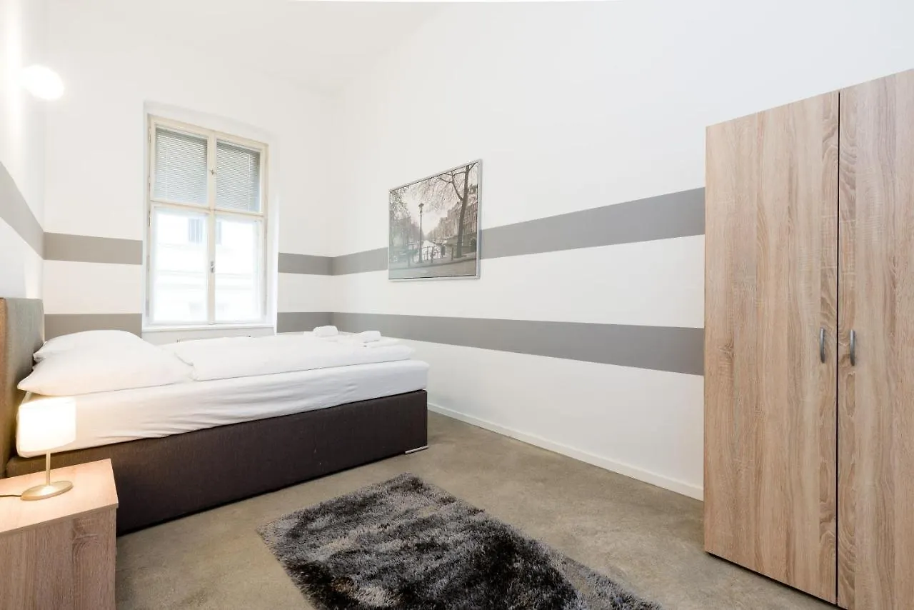 Privatunterkunft Vsa City Rooms / Shared House Wien