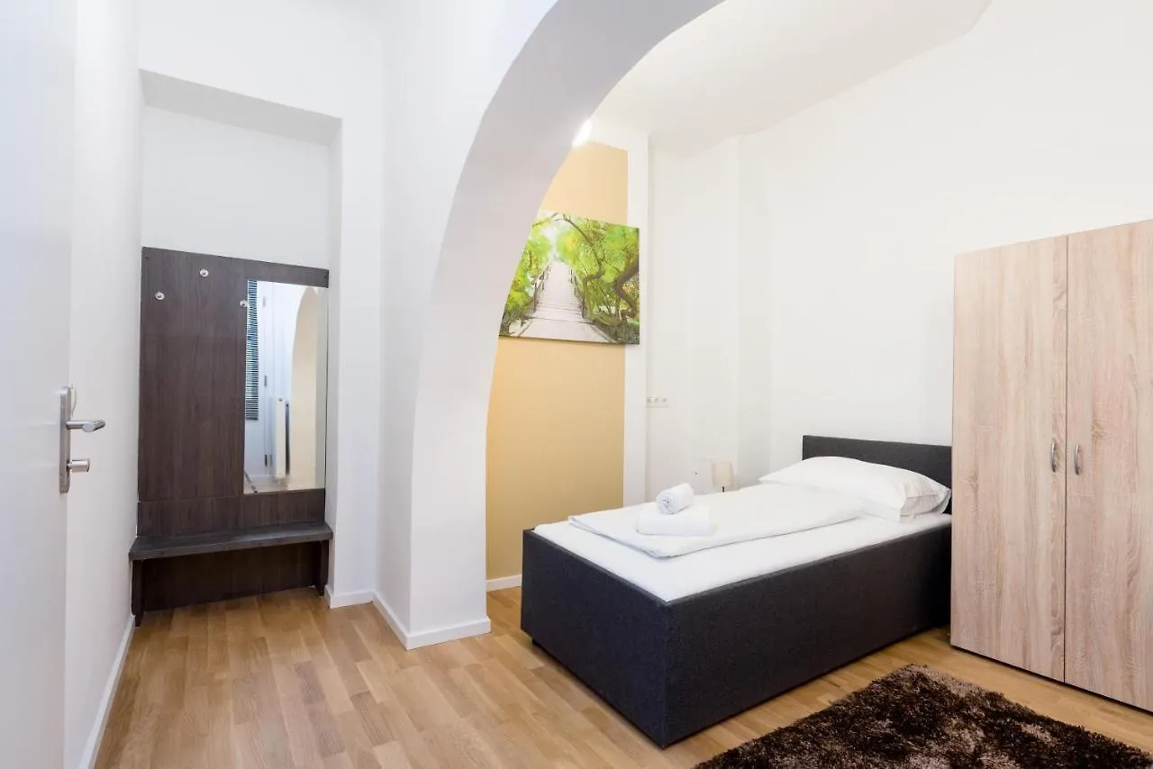 Vsa City Rooms / Shared House Wien
