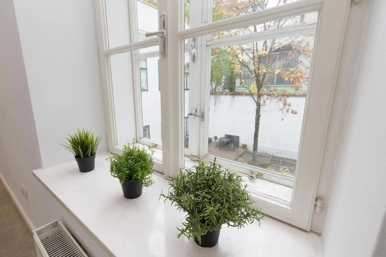 Vsa City Rooms / Shared House Wien 0*,