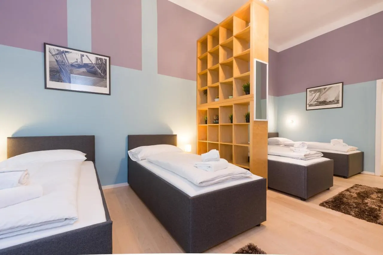 Privatunterkunft Vsa City Rooms / Shared House Wien