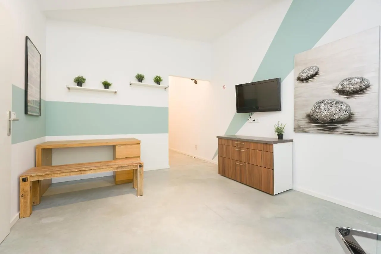 Vsa City Rooms / Shared House Wien
